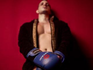 AlessandroVieri live cam model at XLoveCam