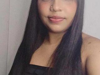 InnocenthaZel Chatte en Chaleur - Photo 20/21