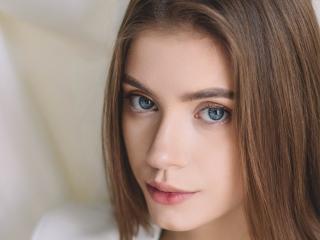 EricaDiaz Boobs Liveshow - Photo 16/21