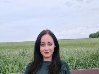 Photo of JasminWhite-hot