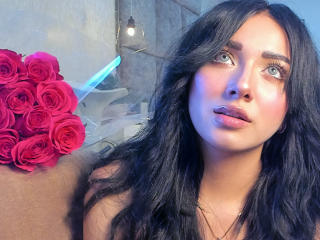 LillyTaylor Image Gallery