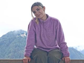 SophieTeller Blowjob XXX Cams - Photo 19/21