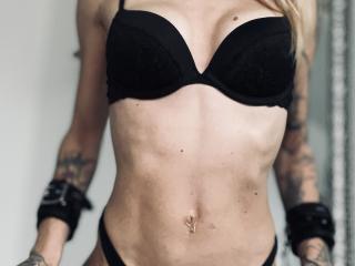 DaneeSoHot Amateur Live Webcam - Photo 13/21