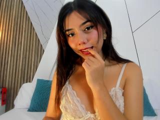 AlannaJonson Webcam Porno Live - Photo 13/21