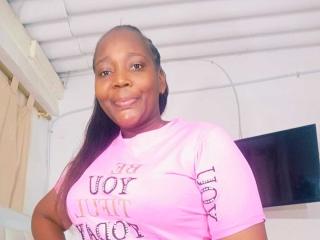 LustyEbonyMilf Anal en Webcam Live - Photo 21/21