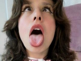 SarahWelinton Fellation XXX Cams - Photo 4/21