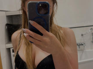 SunnyBeatrice Fellation XXX Cams - Photo 6/7