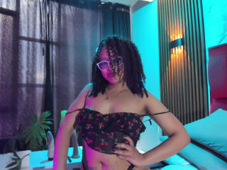 ArtemisaS Webcam Porno Live - Photo 10/21