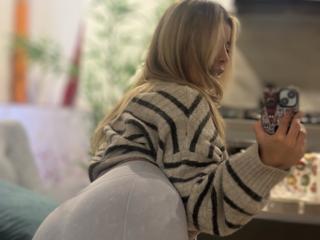 AmaraRicci Webcam Porno Live - Photo 8/21