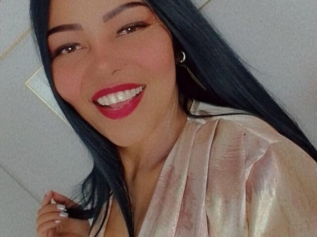 GabrielaSantiel — live cam photo 4