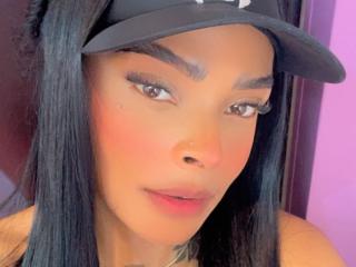 EmmaEbony Boobs Liveshow - Photo 18/21