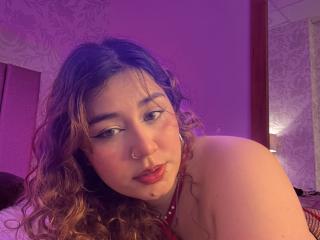 AdelaTaylor Webcam Porno Live - Photo 13/21