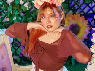 AdelaTaylor Webcam Porno Live - Photo 10/21