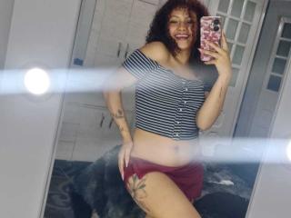 SofiaPassionne Blowjob XXX Cams - Photo 20/21