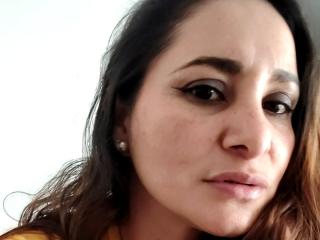 LaceySwit Image Gallery