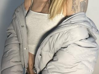 DaneeSoHot Amateur Live Webcam - Photo 5/21