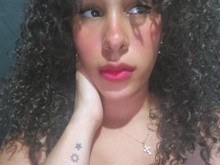 SalmaNaurs Fellation XXX Cams - Photo 20/21