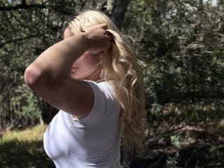 AtheneaRossi Webcam Porno Live - Photo 16/21