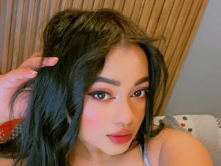 SaritaCute Blowjob XXX Cams - Photo 8/21