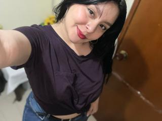 EmaJames Boobs Liveshow - Photo 6/21