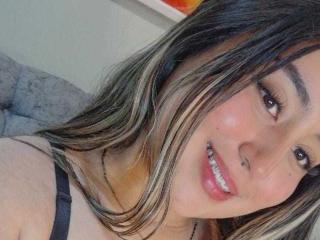 SalomettX Fellation XXX Cams - Photo 15/21