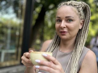 Zetrx69 MILF Live - Photo 4/6