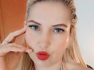 GiuliaAddams Video Webcam - Photo 8/21