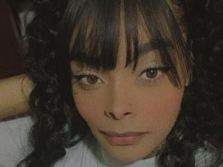 EmmaEbony Boobs Liveshow - Photo 9/21