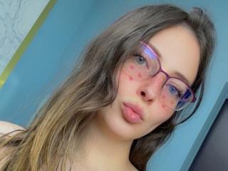 AmbeerWood Webcam Porno Live - Photo 10/21