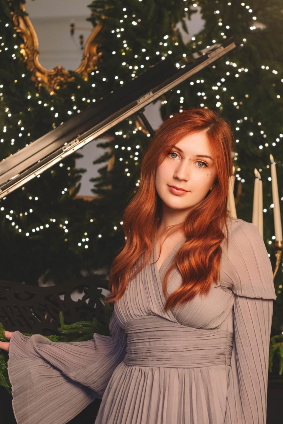 webcam model PollyFoxy from XloveCam webcam model PollyFoxy from XloveCam