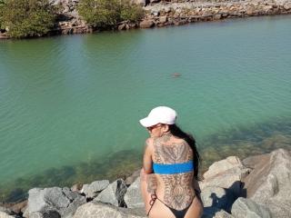 Watch Lorelyy live on cam on XLoveCam