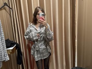 SensualMila Blowjob XXX Cams - Photo 6/21