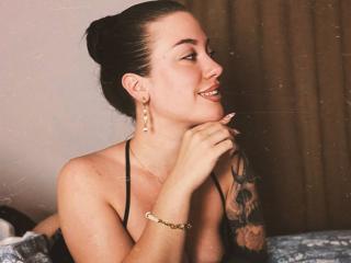 MiaKhallirae Hot Liveshows - Photo 6/12