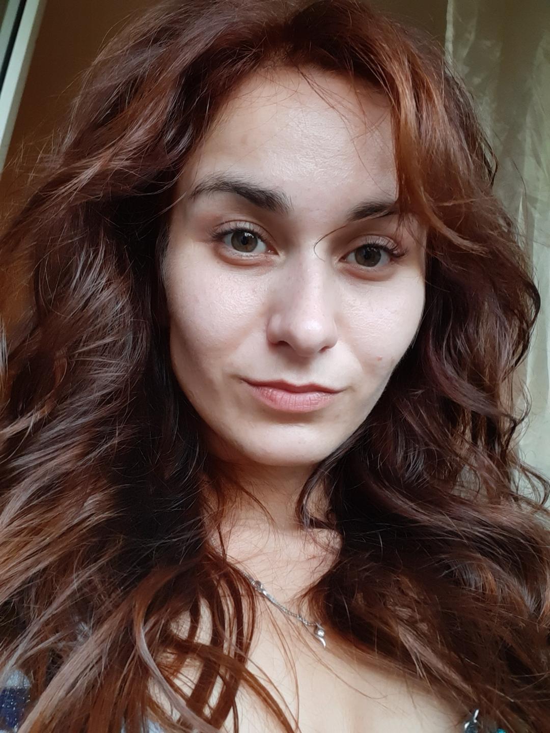 webcam model SnuggleBelly from XloveCam webcam model SnuggleBelly from XloveCam