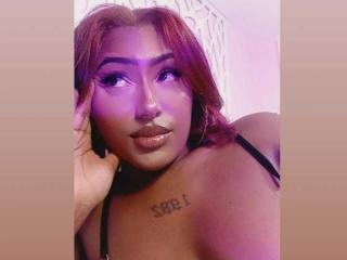 AmberQueeny Webcam Porno Live - Photo 18/21