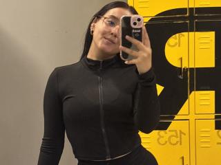 SofiaBrowm Blowjob XXX Cams - Photo 17/21