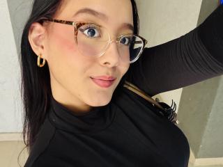 SofiaBrowm Blowjob XXX Cams - Photo 13/21