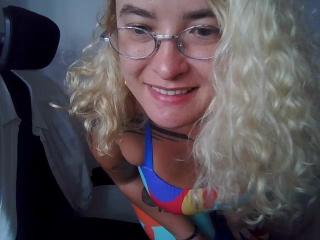 PalomaArnauld live cam model at XLoveCam