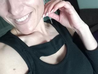 BellaJulls Live Cam Porn - Photo 8/21