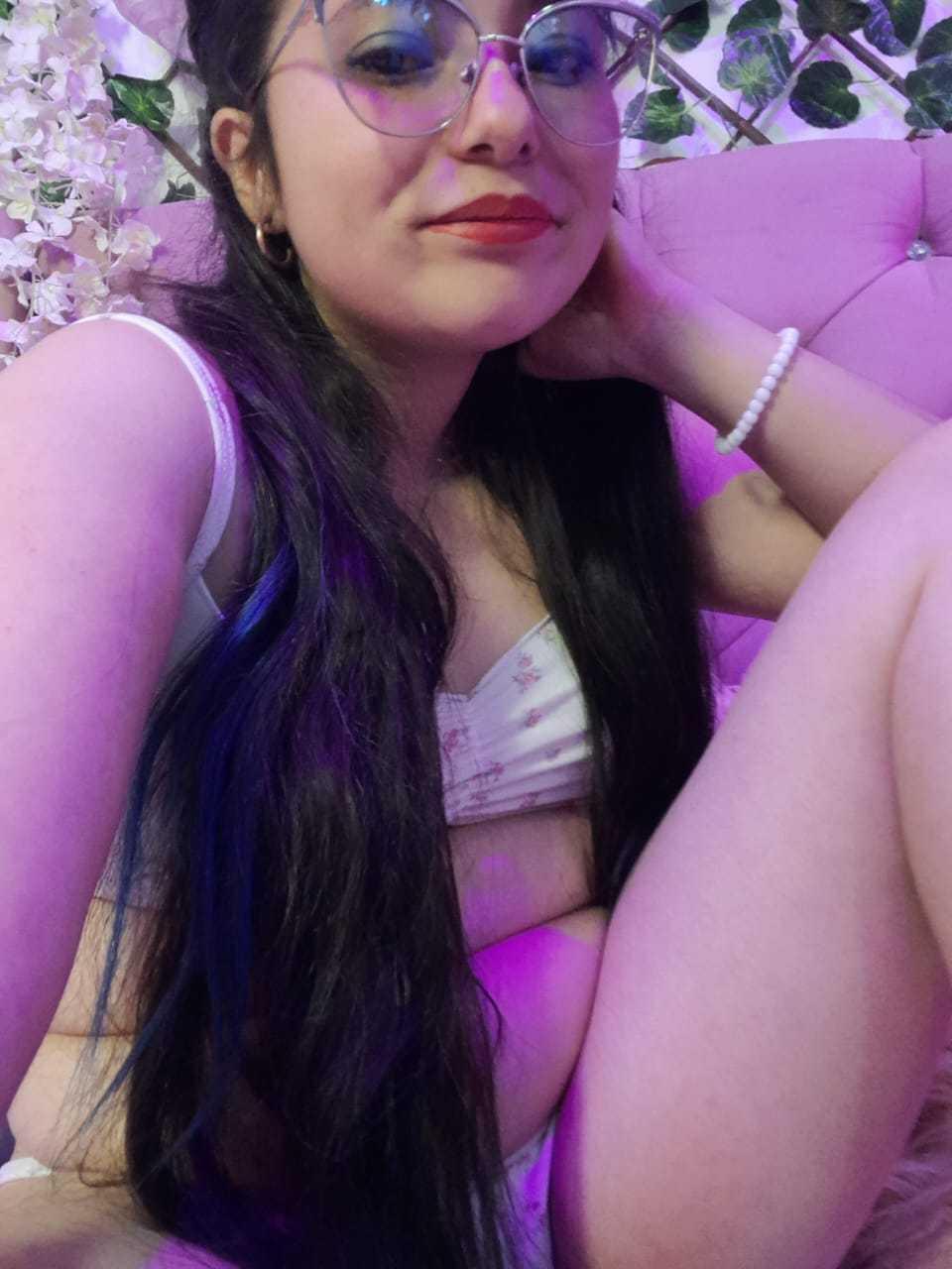 webcam model CellesteLemman from XloveCam webcam model CellesteLemman from XloveCam