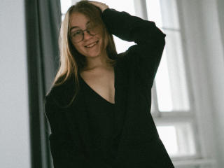 ArrinaWair Webcam Porno Live - Photo 9/17
