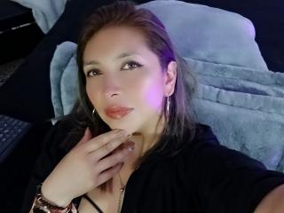 MichelleDumont Hot Liveshows - Photo 7/21