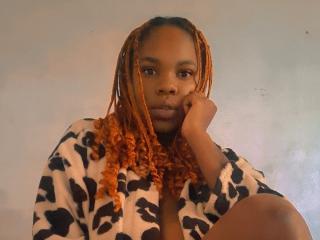 AngellBody Webcam Porno Live - Photo 4/5