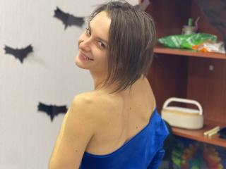 Jilliyi Show Porno en Live - Photo 12/21