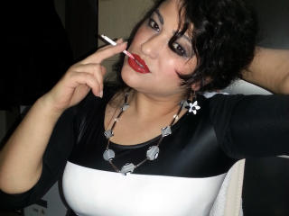 AriesQueenForU Webcam Porno Live - Photo 7/17
