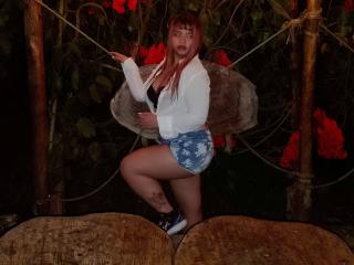 BelleVivienne69 Live Cam Porn - Photo 20/21