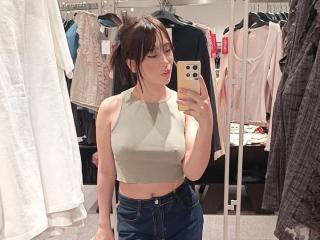 SharaaMiller Blowjob XXX Cams - Photo 13/21