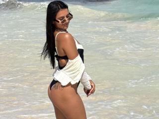 AlessiaFerry Webcam Porno Live - Photo 16/21