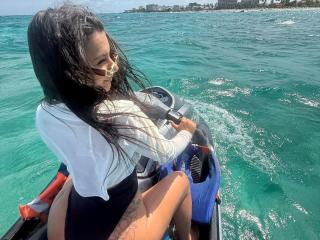 AlessiaFerry Webcam Porno Live - Photo 10/21