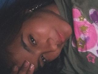 AmberMedellin Webcam Porno Live - Photo 9/20